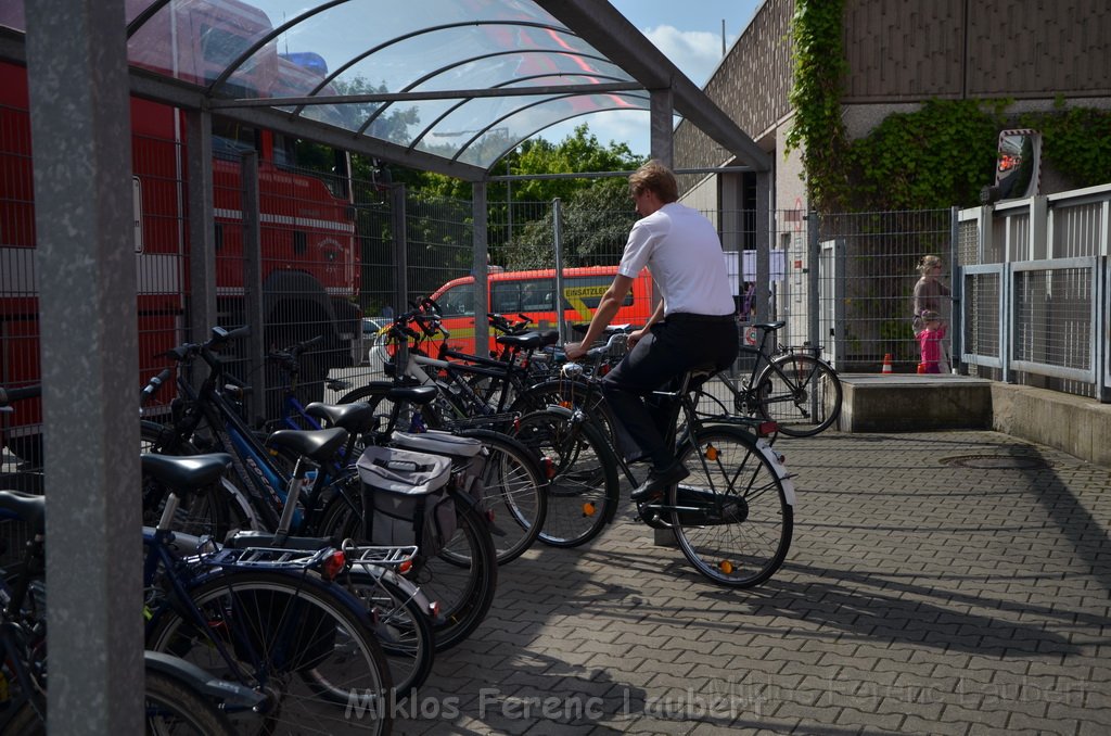 Tag der Offenen Tuer BF Koeln Weidenpesch Scheibenstr P013.JPG